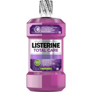 LISTERINE® TOTAL CARE Anticavity Fluoride Mouthwash FRESH MINT 1L