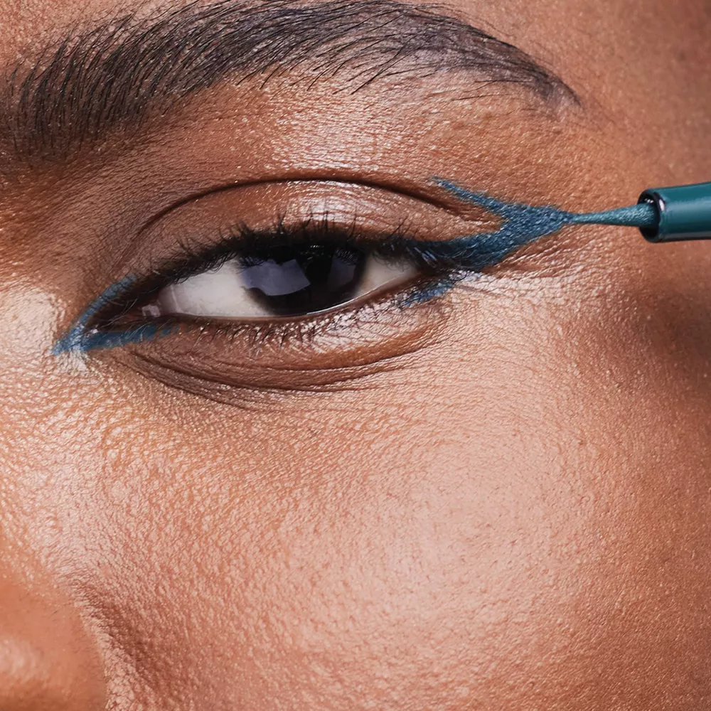 L'Oreal Paris Infallible Grip Precision Felt Tip Waterproof Eyeliner - 0.034 fl oz - Image 5