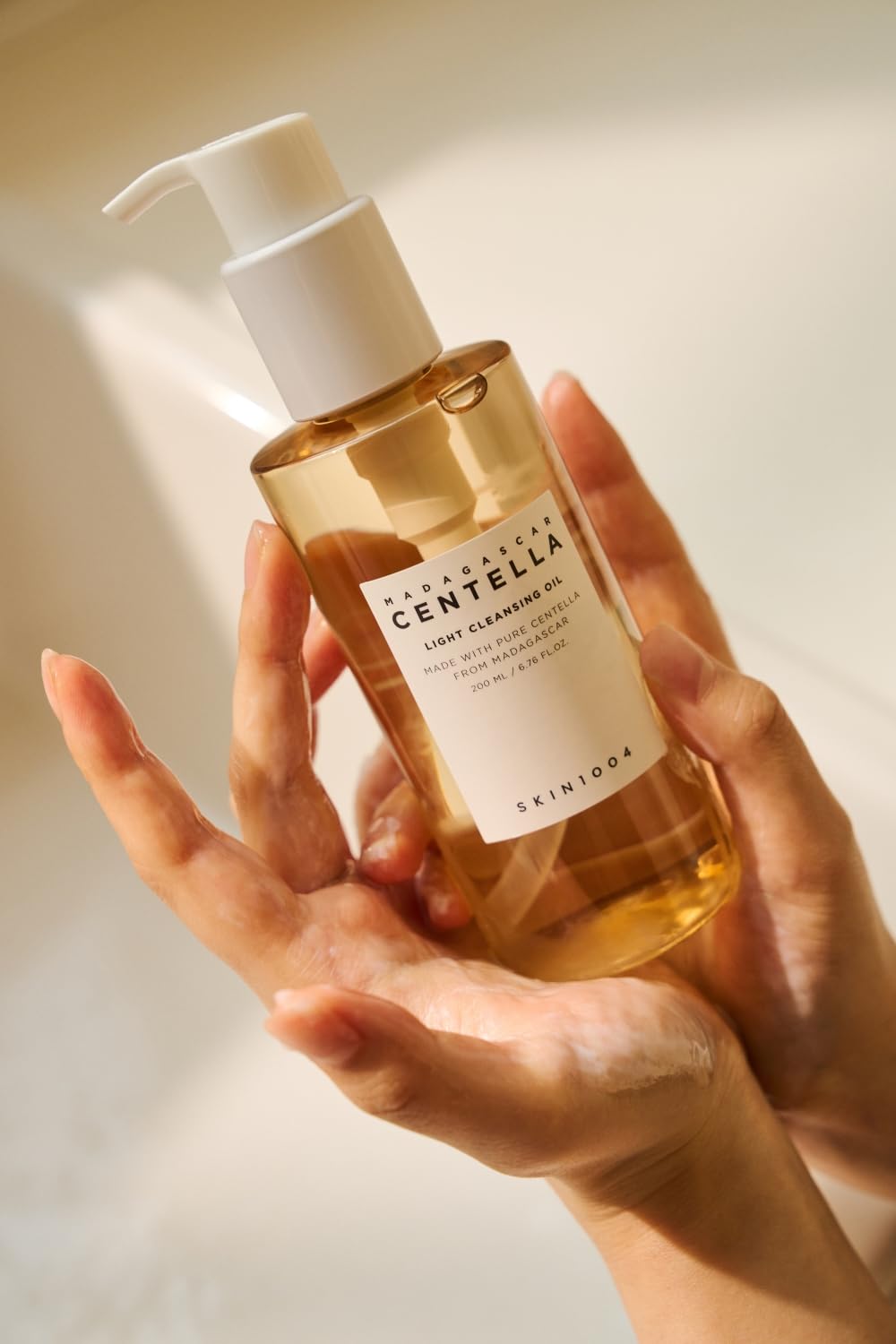 SKIN1004 Madagascar Centella Light Cleansing Oil 6.76 fl.oz, 200ml - Image 5