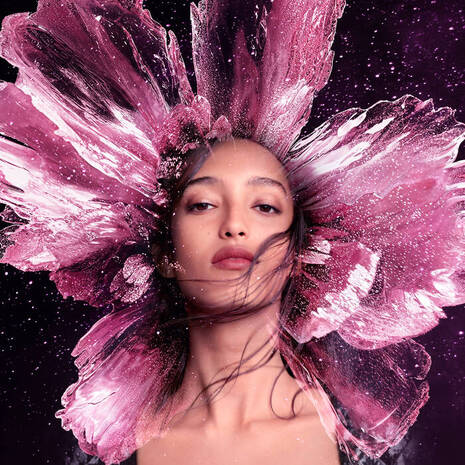 Viktor & Rolf Flowerbomb Four-Piece Gift Set 2025 - Image 6