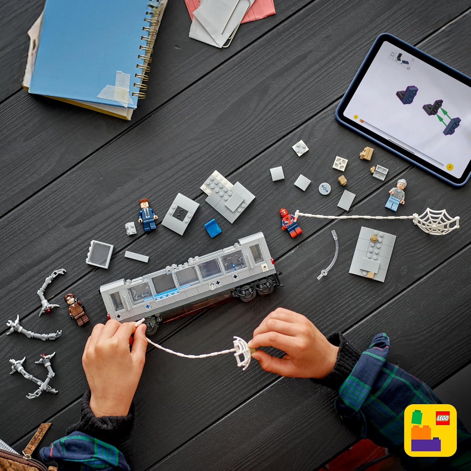 LEGO Marvel Spider-Man vs. Doc Ock Subway Train Scene - Action Figures Kids Toy - Spider-Man Building Toy for Boys & Girls, Ages 9+ - Marvel Collectible with 4 Minifigures - Birthday Gift Idea- 76321 - Image 7